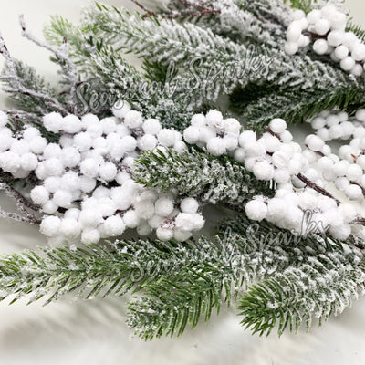 76cm White Berry Branches – Pack of 1