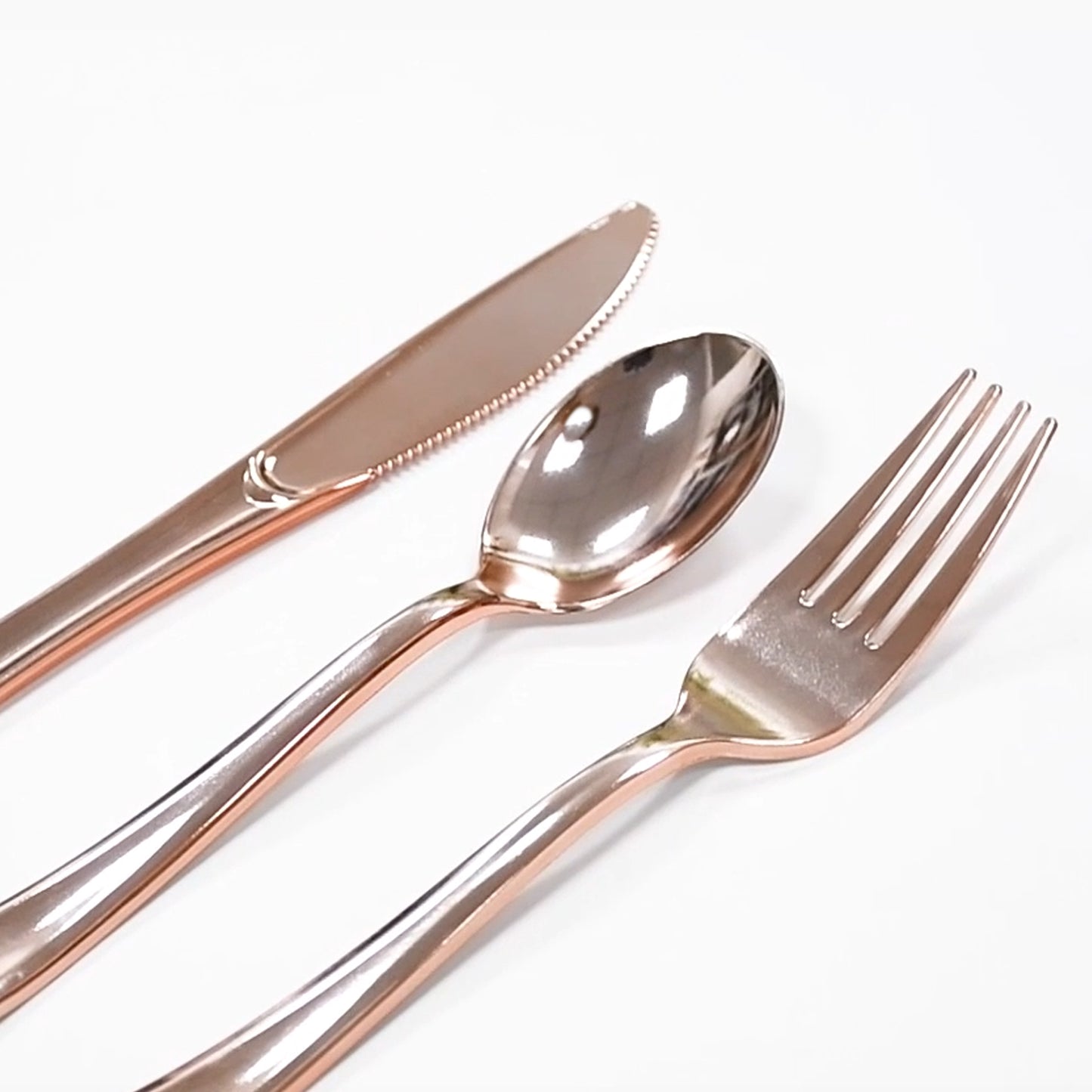 300 x Reusable Metallic Rosegold Plastic Knives