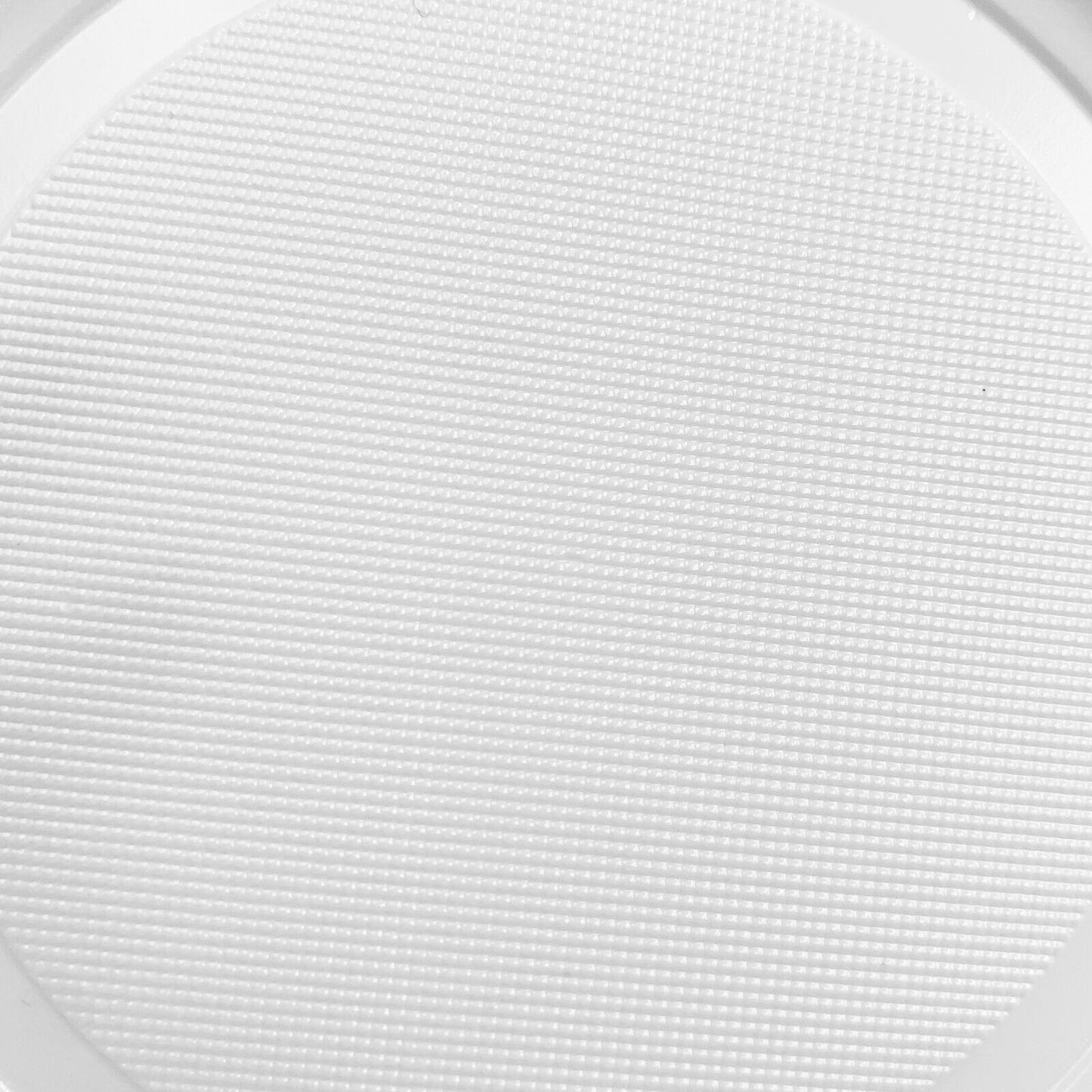 100pcs 180mm White Plastic Embossed Plates