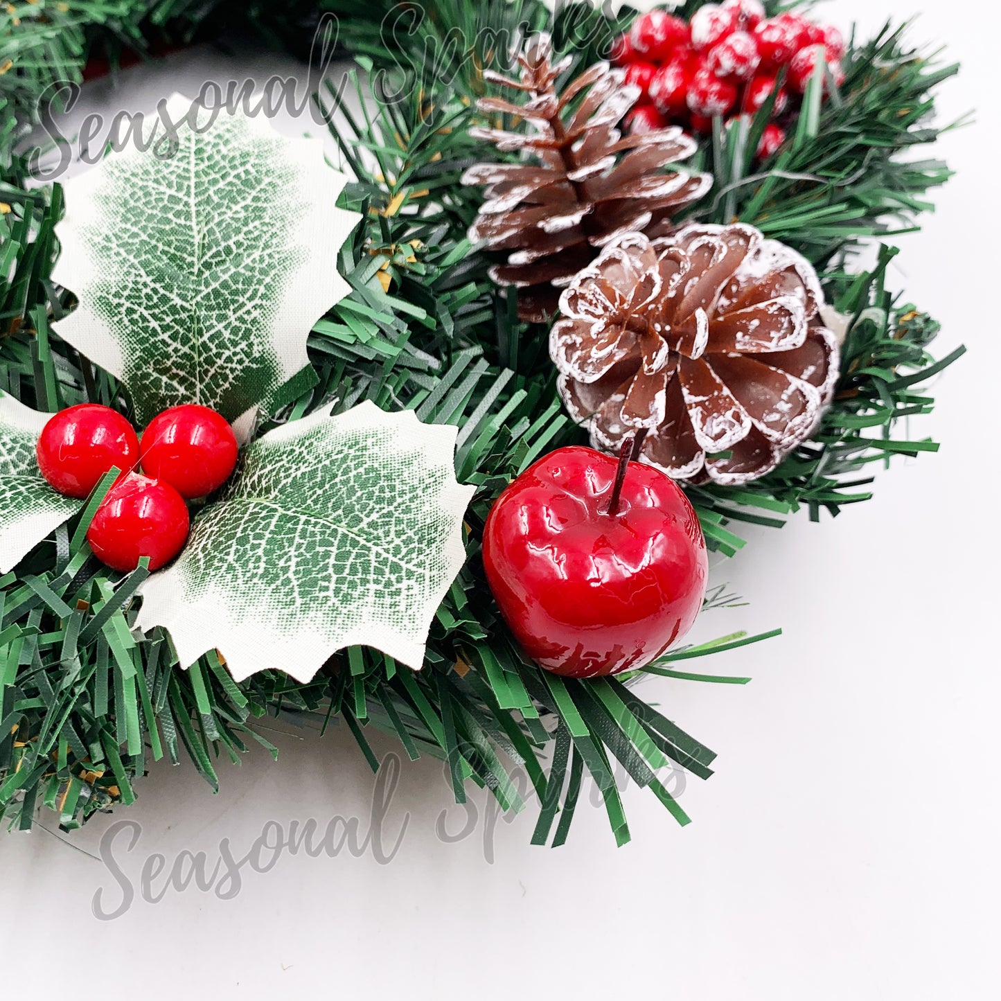 32cm Christmas Wreath